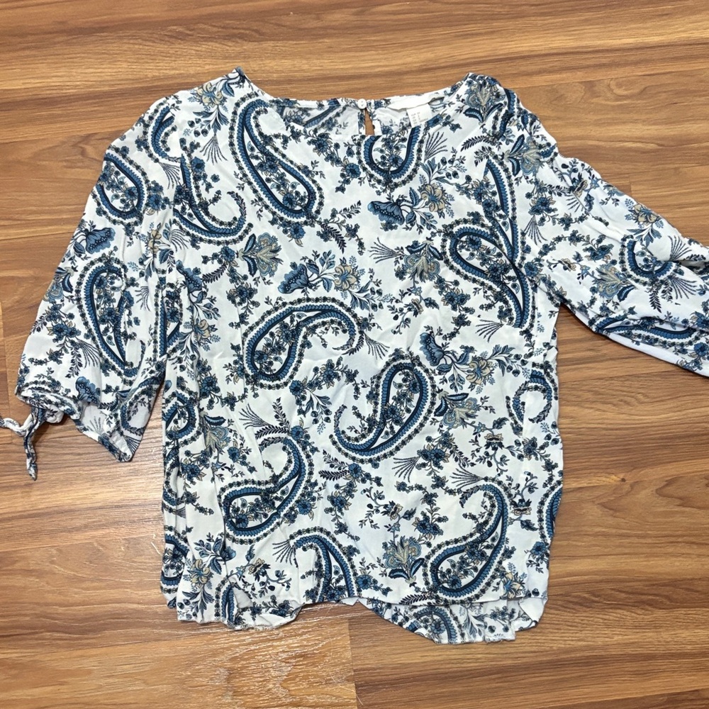 H& M Paisley Print Blue & White Women's Blouse